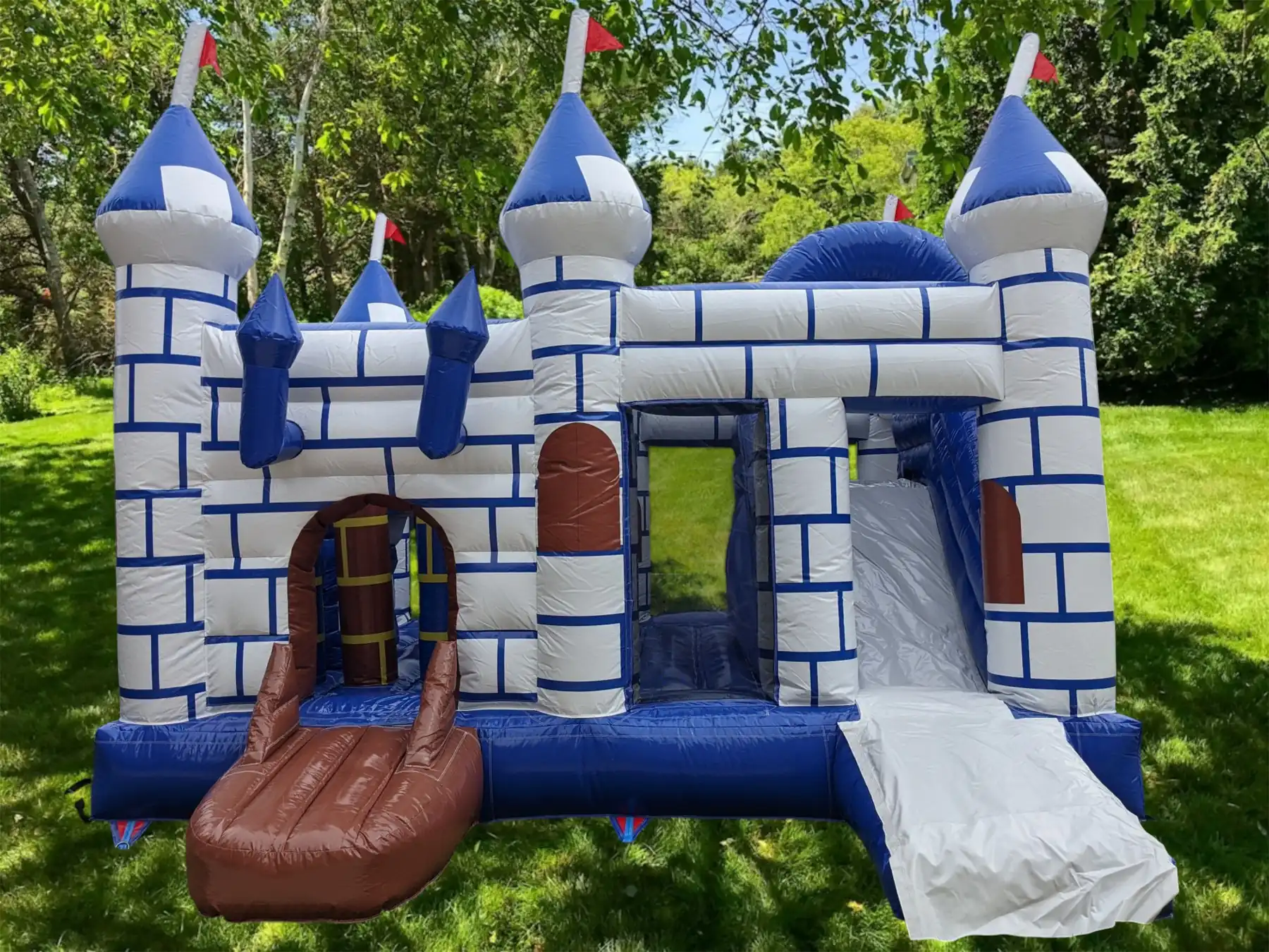 Castle Royal inflatable rental full exterior β The Bouncy Castle King, serving the GTA