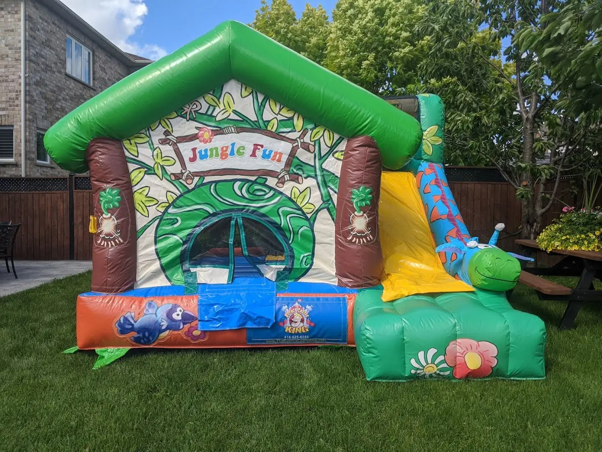 Jungle Fun Bouncy Castle inflatable rental full exterior β The Bouncy Castle King, serving the GTA
